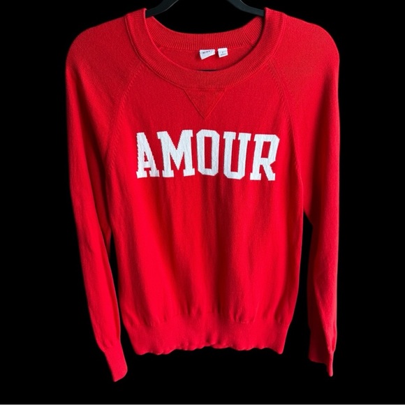 GAP Red Sweater - NWOT - Picture 1 of 3